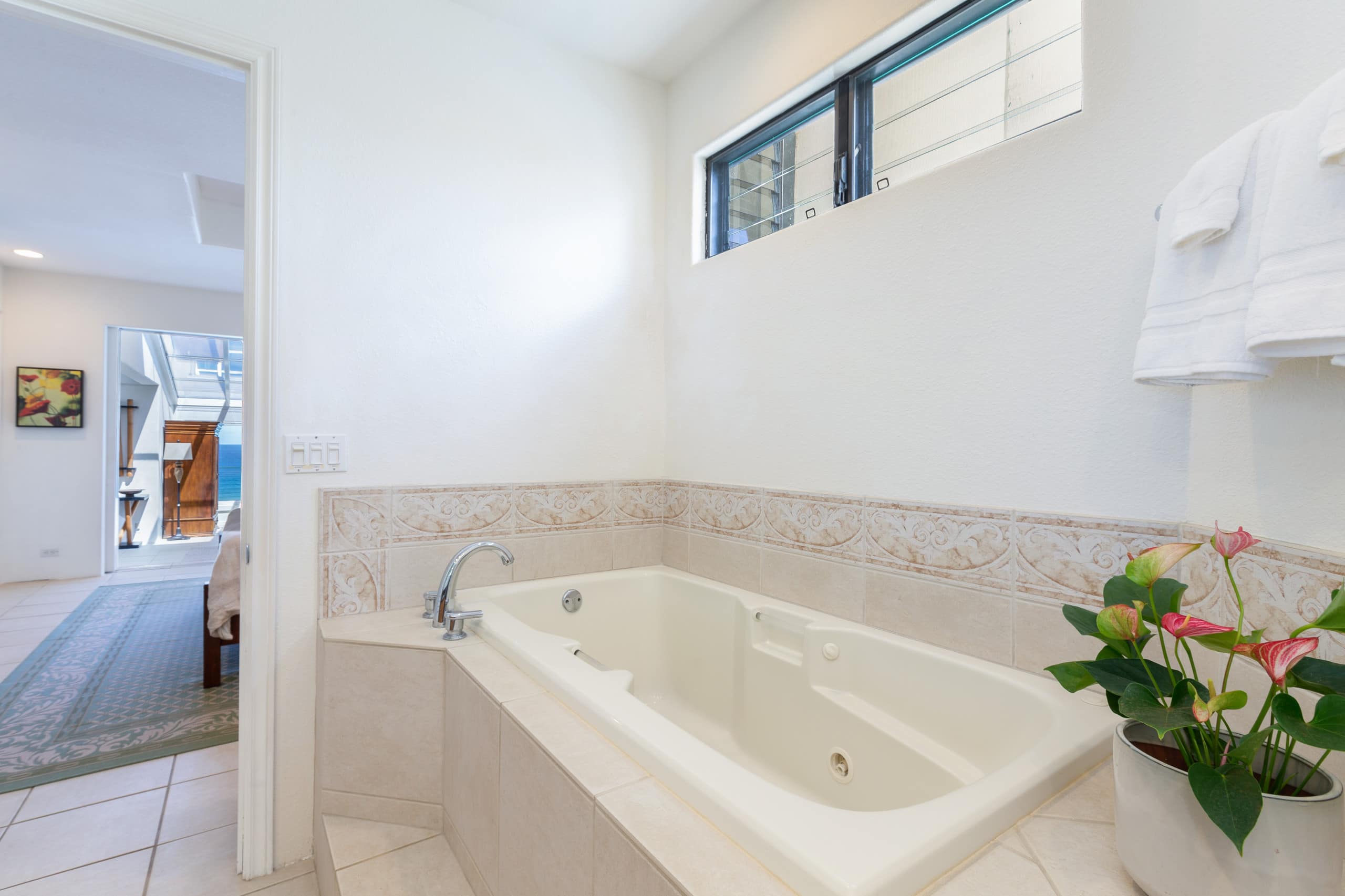 Puu Poa 413 - Premier Air Conditioned Penthouse! - Image 22