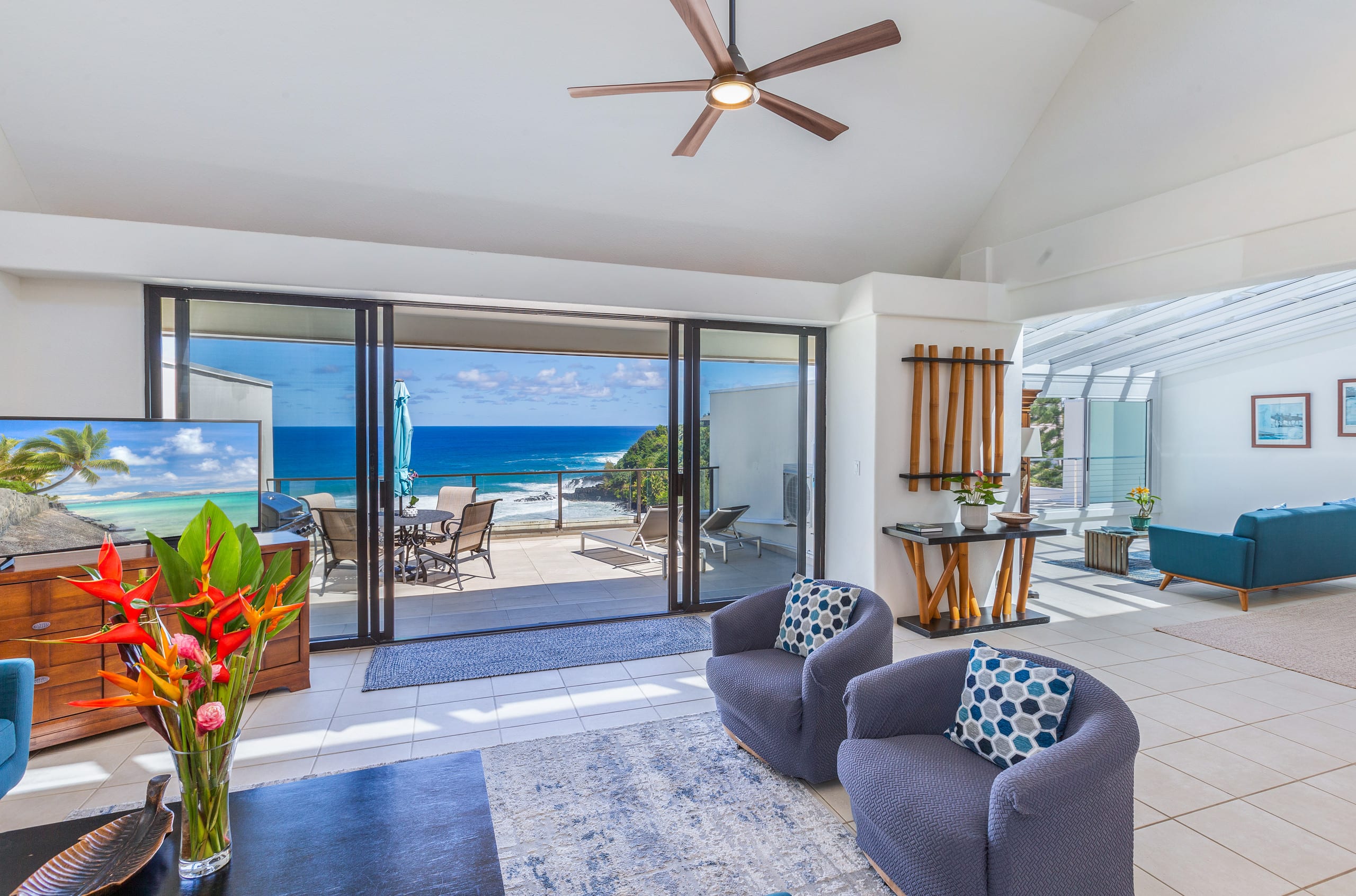 Puu Poa 413 - Premier Air Conditioned Penthouse! - Image 7