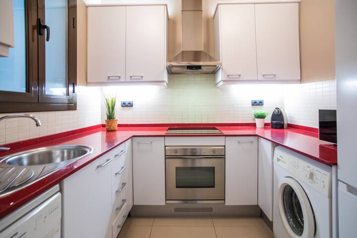 Central Apartment fo 4 guests (2 Bedrooms) G6 gallery image 4