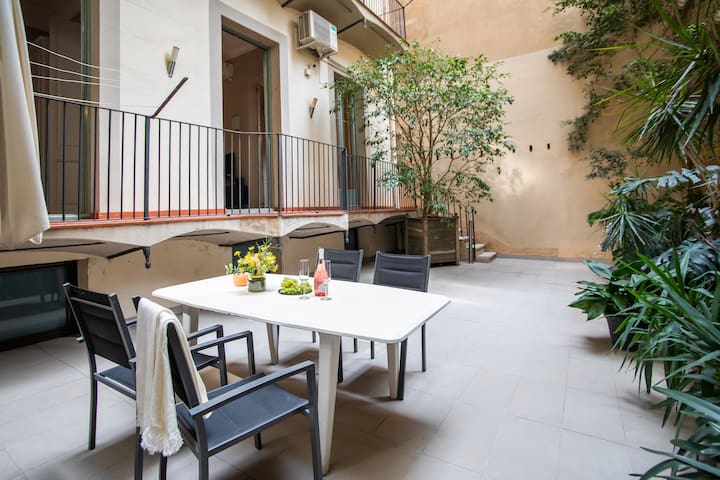 Central Apartment fo 4 guests (2 Bedrooms) G6