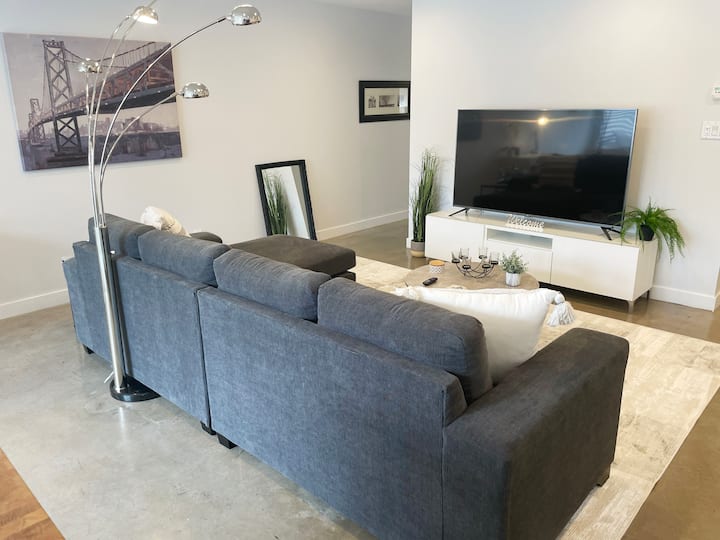 Luxury North End One-bedroom - Halifax, NS, Canada