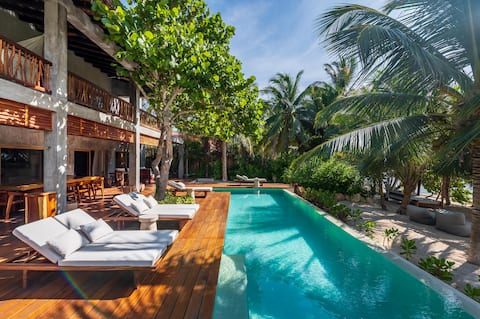 Beach front 9BR villa | pool, jacuzzi & Chef INCL.