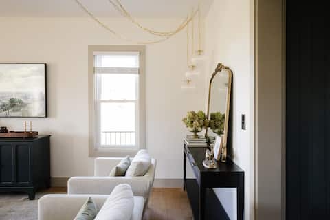 The Black House, Central & Luxurious