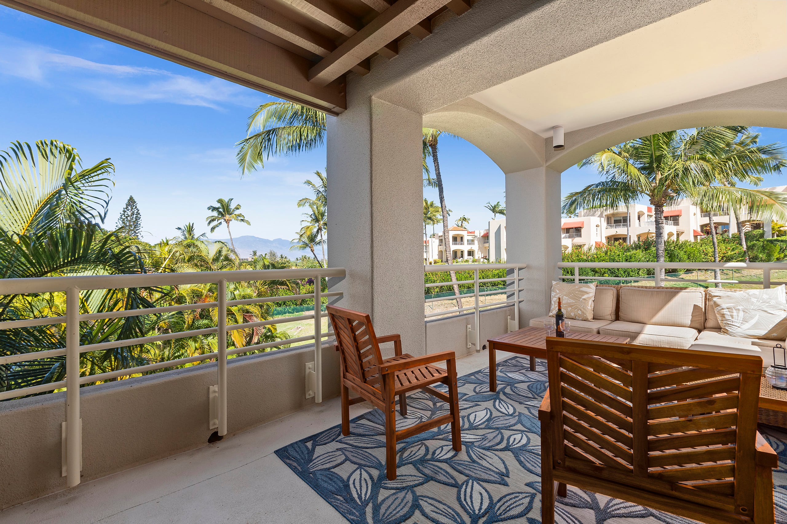 Condo in Wailea · ★4.94 · 2 bedrooms · 3 beds · 2 baths - Image 8