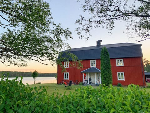 Large newly renovated house on the countryside - Tussereds farm