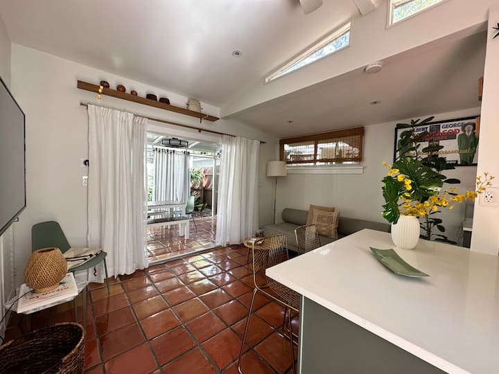 Coconut Grove Private House In Nature - Coral Gables, FL