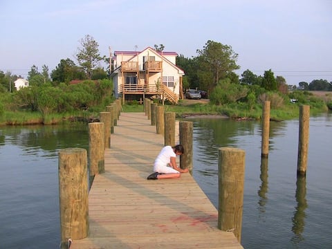 Waterfront island retreat