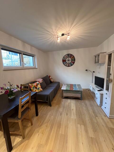 Beliebte Airbnb-Anzeige: 2-room apartment in Meckenbeuren in Bodenseekreis