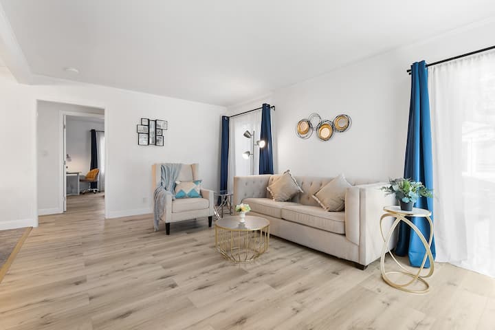 Jane's Home (Az) | Modern Room W Private Bathroom - Palo Alto, CA