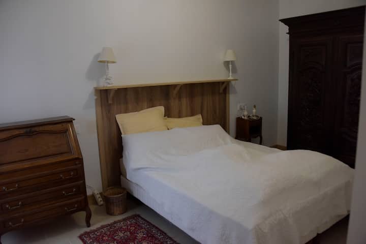 საძინებელი 2