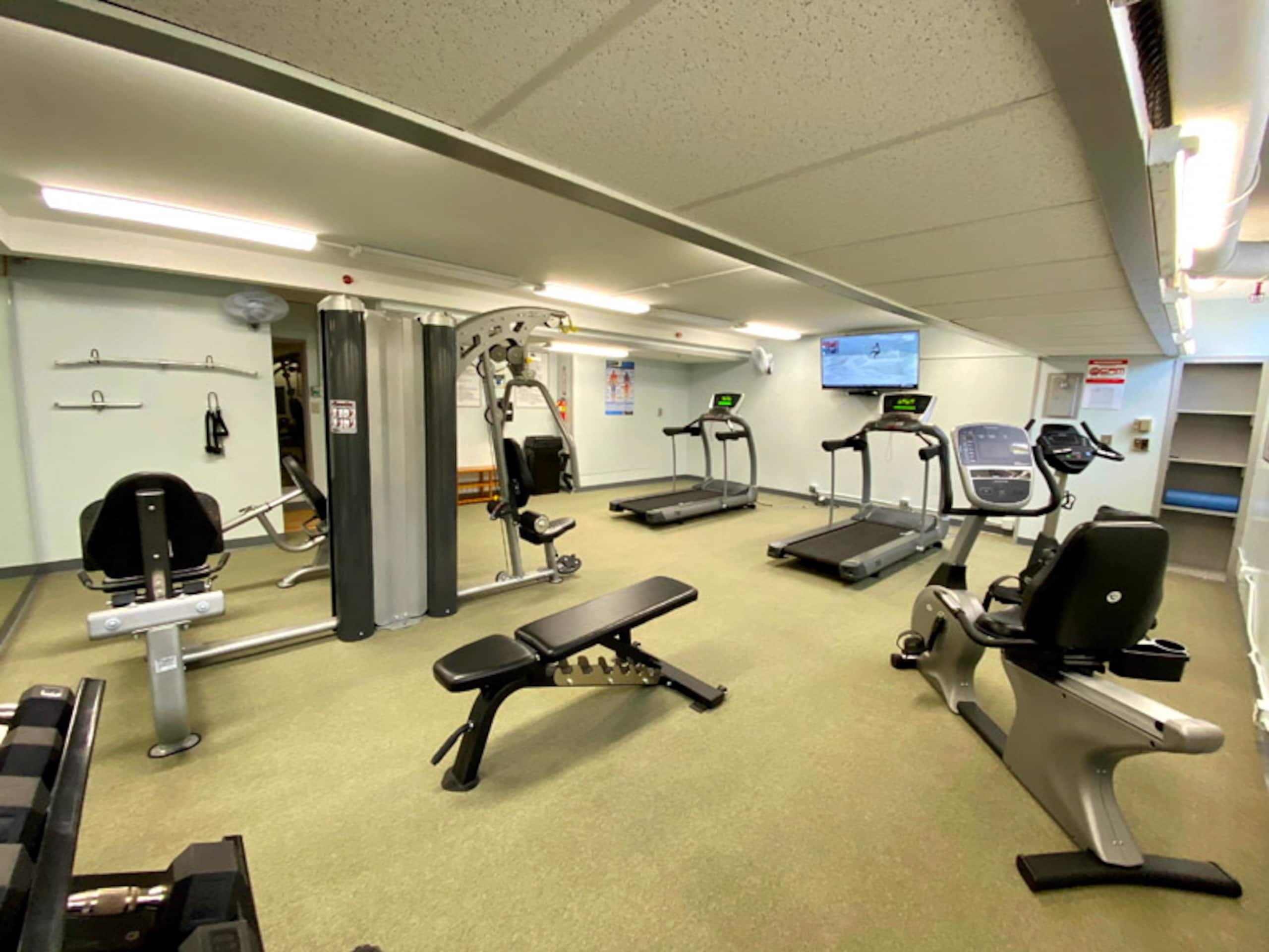 Hotel in Honolulu · ★4.6 · 1 bedroom · 2 beds · 1 private bath - Image 13