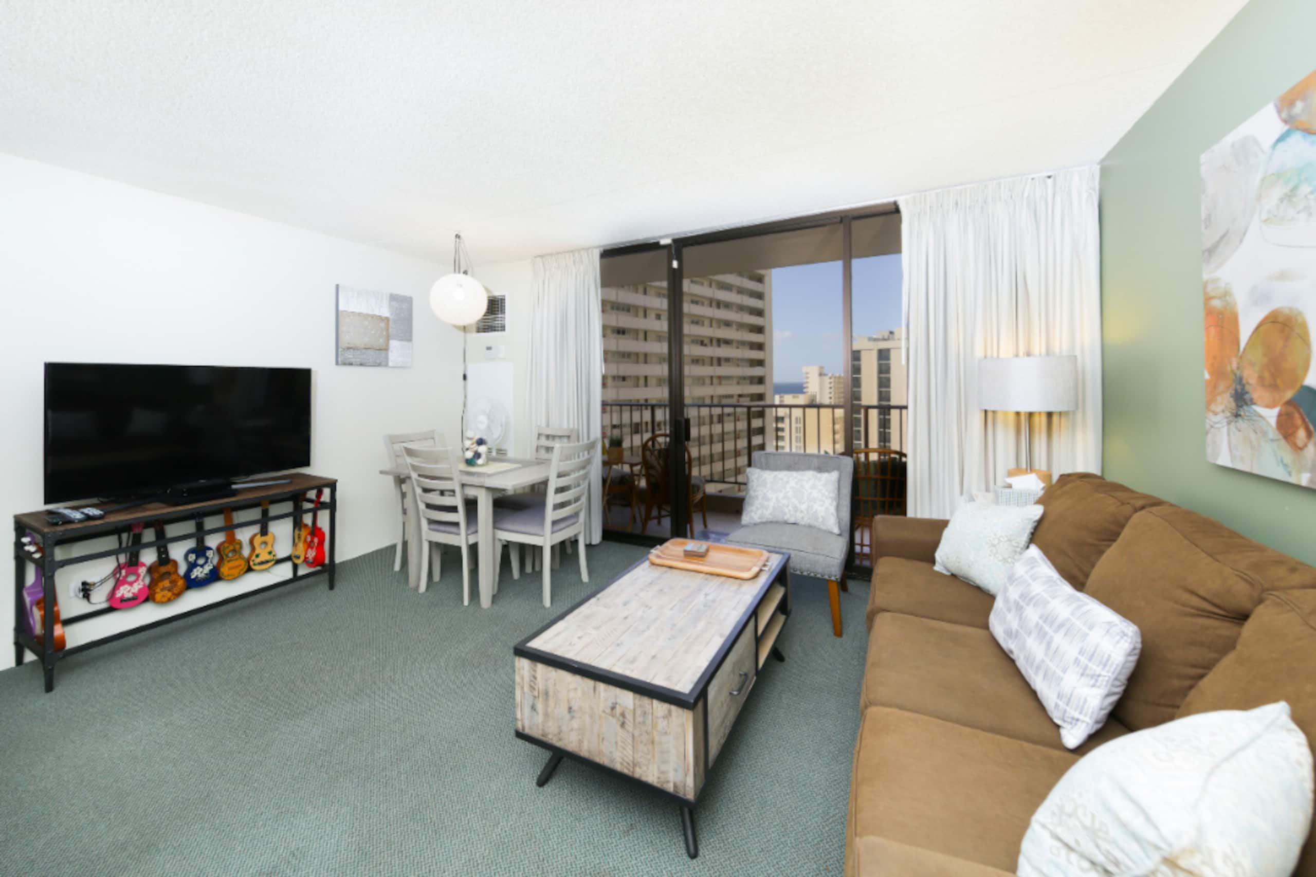 Hotel in Honolulu · ★4.6 · 1 bedroom · 2 beds · 1 private bath - Image 6
