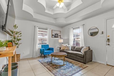 The Ranch - Centrally Located