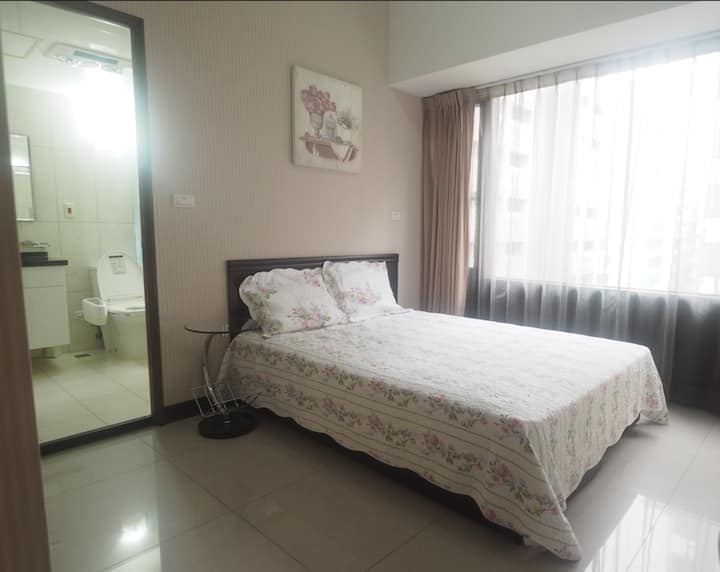 Სააბაზანო მთავარ საძინებელში