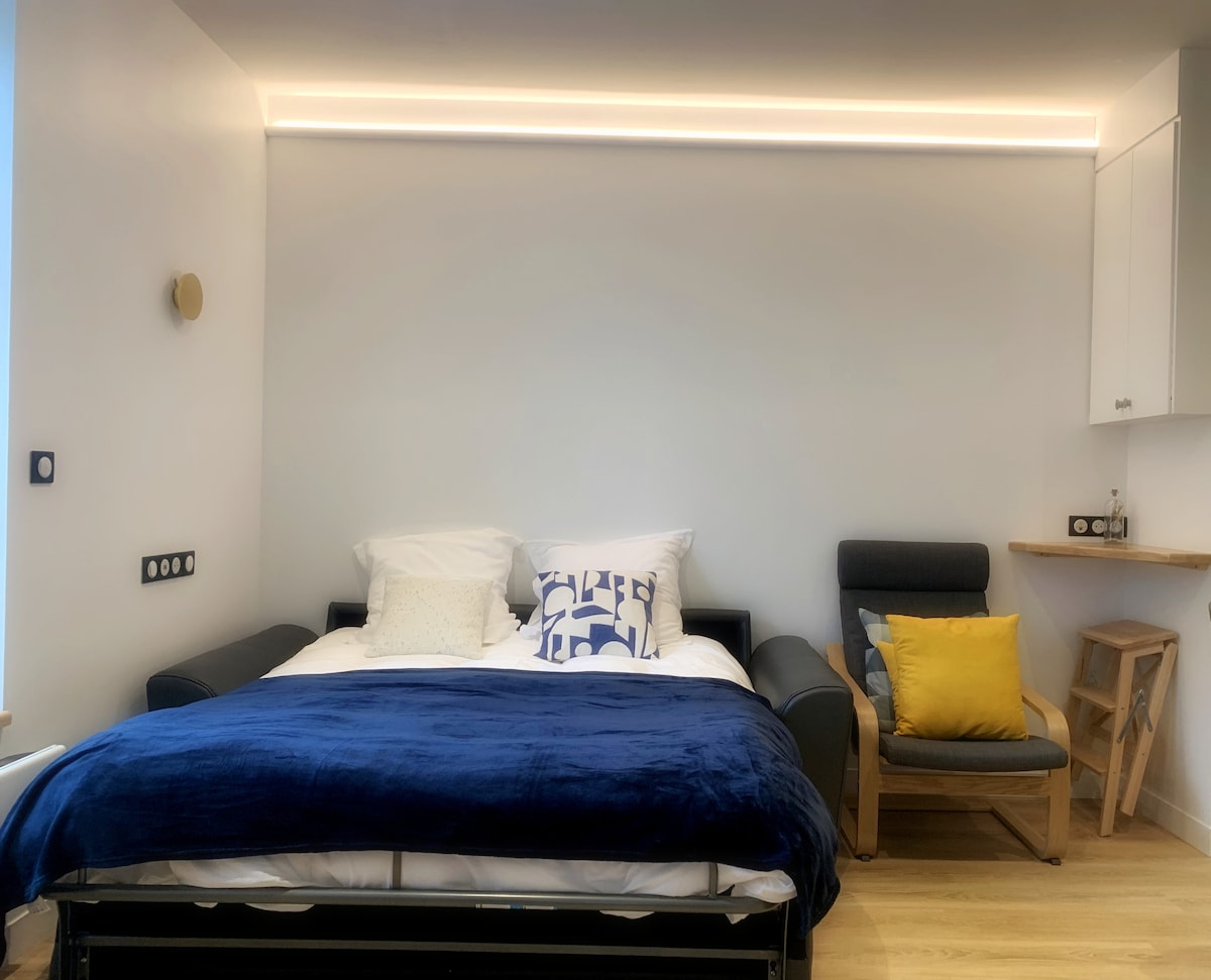 Sofá cama con colchón