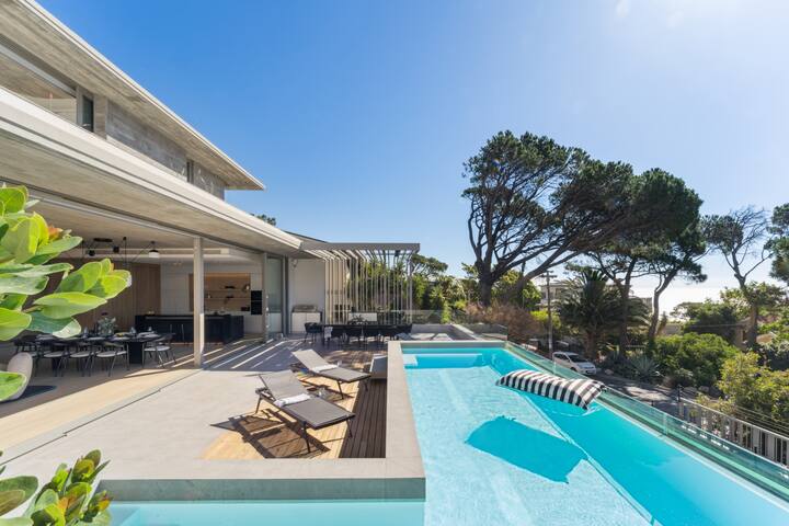 Brand New Dream Villa with Ocean View, Sauna & Gym gallery image 3