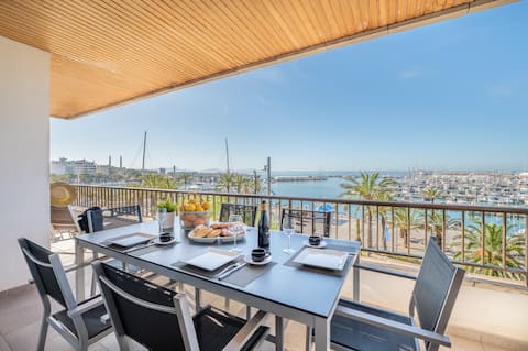 Beautiful apartment with incredible views