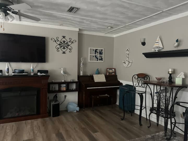 The Sandroix On Sparkman - Orange City, FL