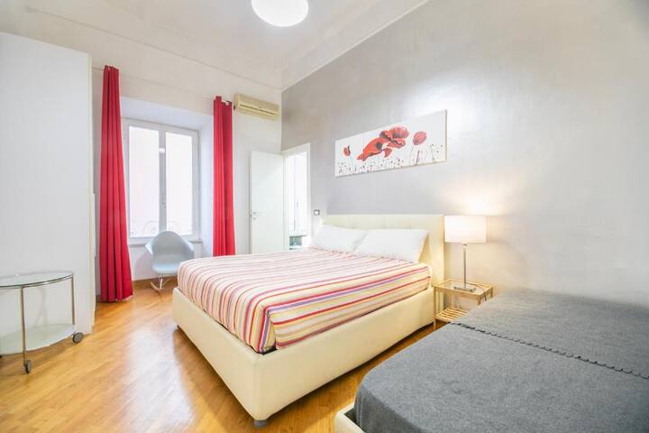 Vatican Apartment Sister’s place gallery image 5