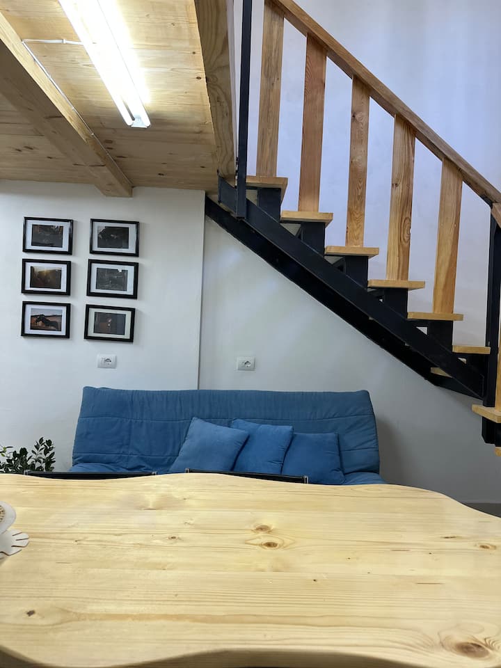 Casa Shpresë · Wooden Apartments - 地拉那