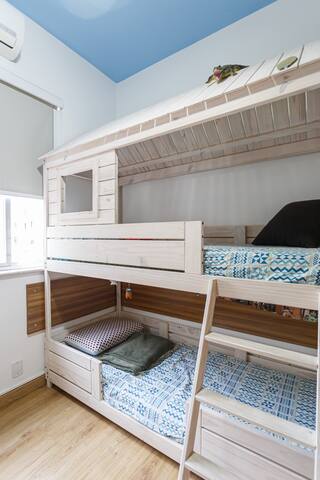 Carnaval. Best street. Ambiente familiar Copa. gallery image 2