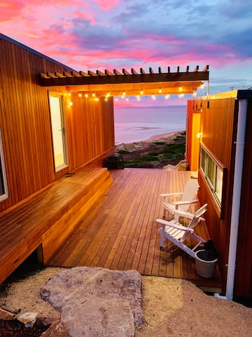 Three Little Birds at Freycinet Ocean Beach Views gallery image 4