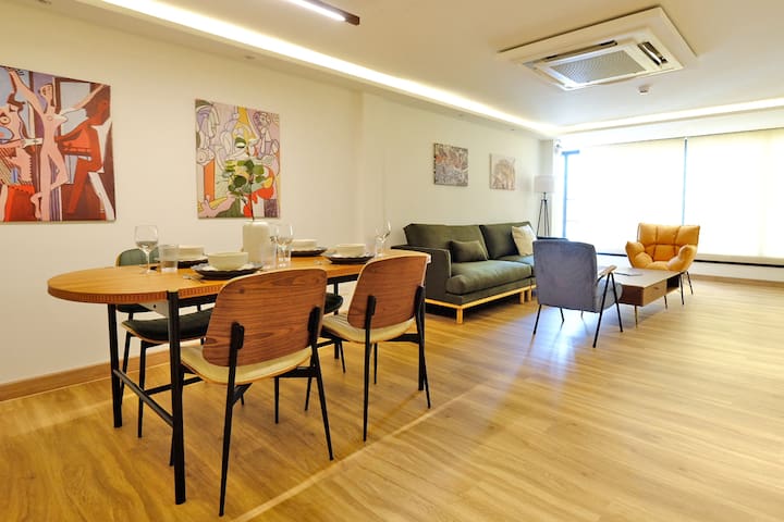 7#Boutique 3BR Family Suite in Center of Pratunam gallery image 3