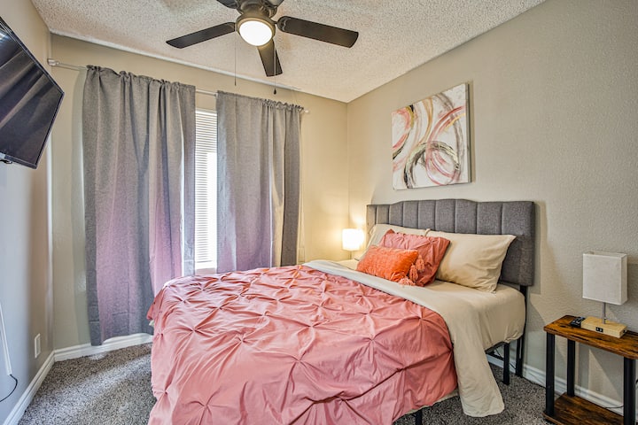 Საძინებელი 3 - 1 დიდი საწოლი, საზიარო სააბაზანო.