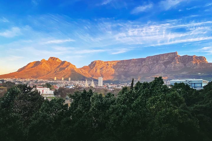 Mountain Views | Central | Garden | Pool | Parking