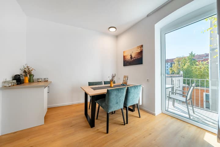 Suite With Balcony - Innsbruck