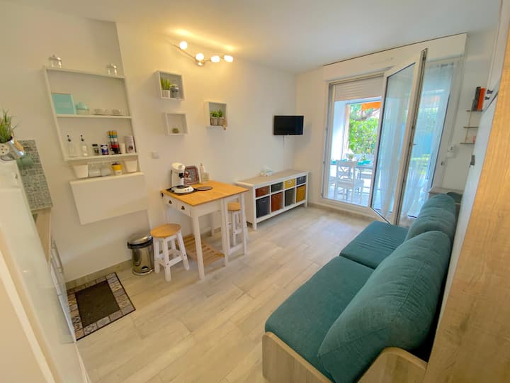 Studio Avec Piscine Et Jardin - Sanary-sur-Mer