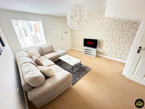 Popular Airbnb listing: Modern 3 Bedroom - FREE Parking - Contractors in North Gosforth