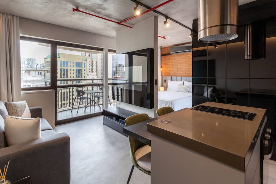 Apartamento em Hotel de Luxo ao lado da JK