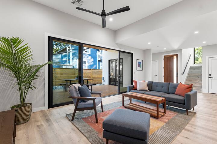 Texas Stunning Garden Getaway