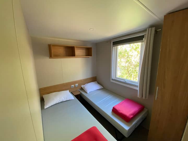 საძინებელი 2