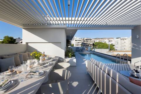 Penthouse & Pool Athens Riviera