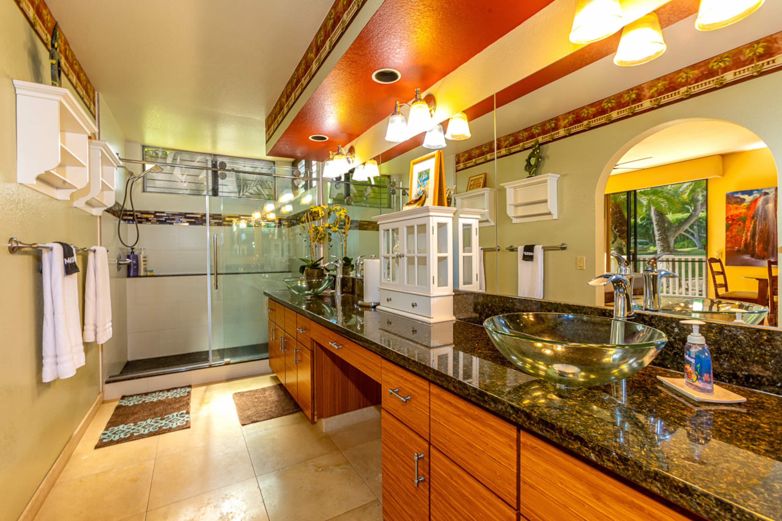 Condo in Wailea · ★4.98 · 3 bedrooms · 4 beds · 2 baths - Image 14