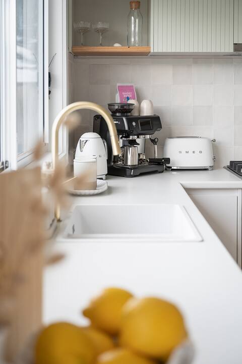 Little Bay Shack
Cape Paterson