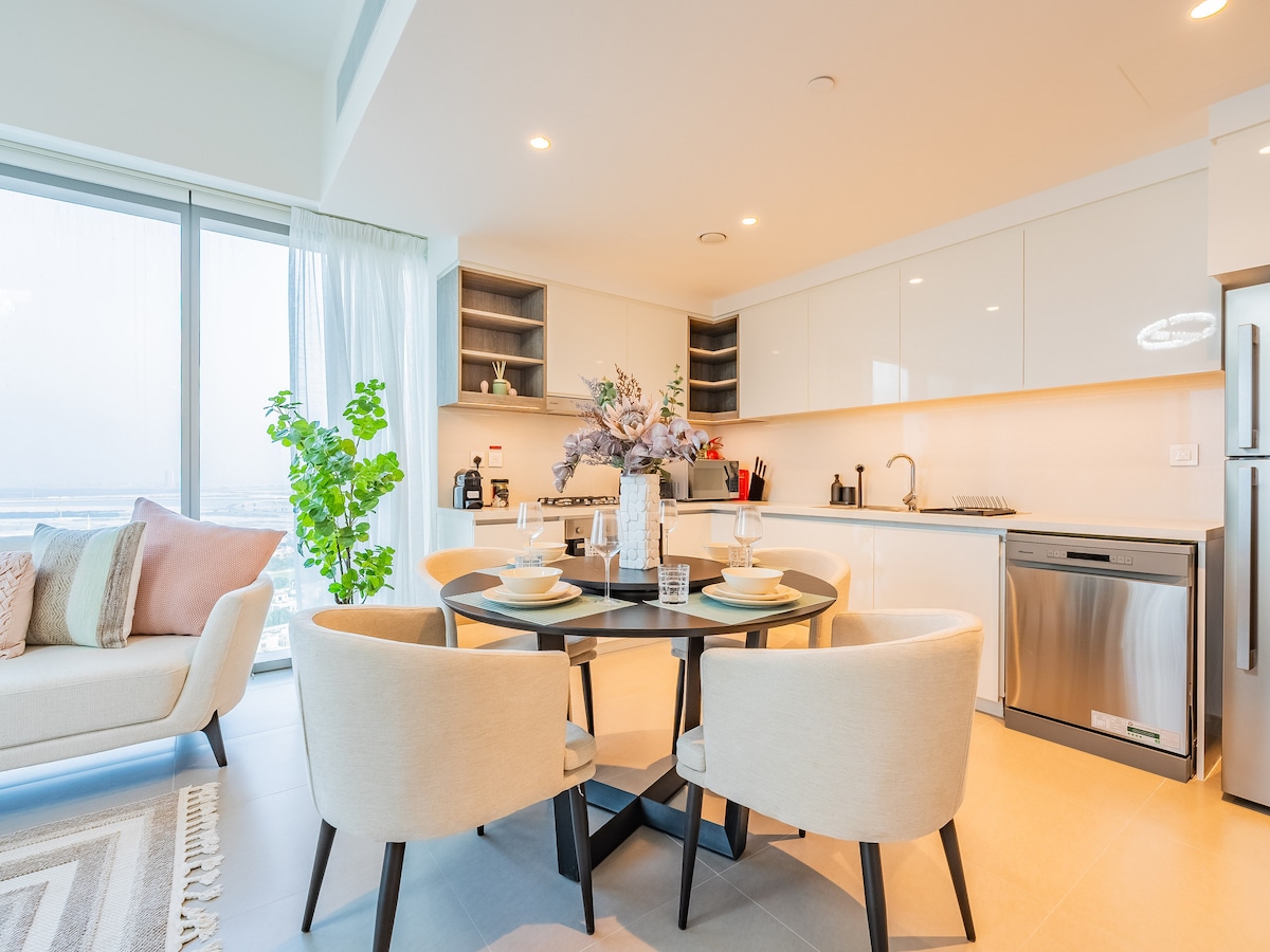 2 Bedroom Furnished Apartment with Downtown View | Downtown Views II 5