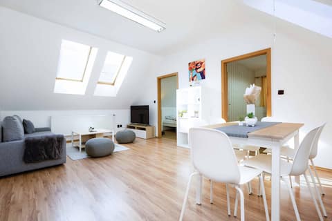 Central Apt for Groups