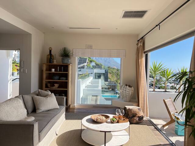 Scenic Serenity in Clifton – Number 6306 gallery image 4