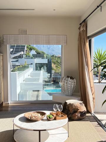 Scenic Serenity in Clifton – Number 6306 gallery image 3