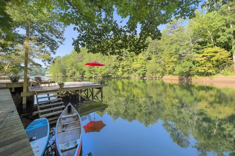 Cottage in the Cove, Lake Summit