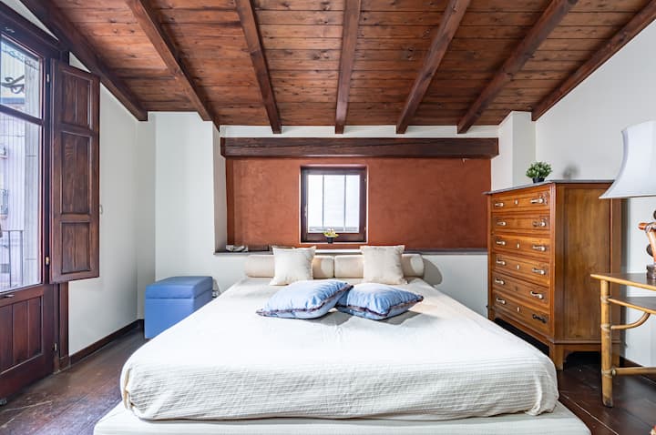 Guesthost - Castello Ursino Apartment With Balcony - Catania