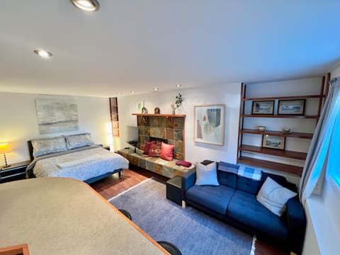 Successful Airbnb property: Private 1-bedroom Gray's Park suite in Vancouver