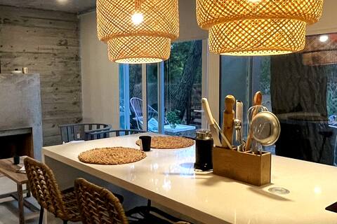 Unique two-way ambiance in the woods