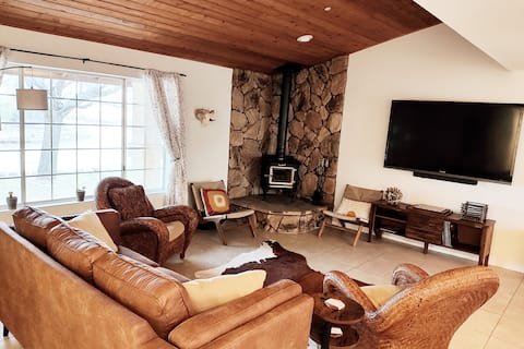 Top Airbnb: Hart Rock Ranch in Yucca Valley
