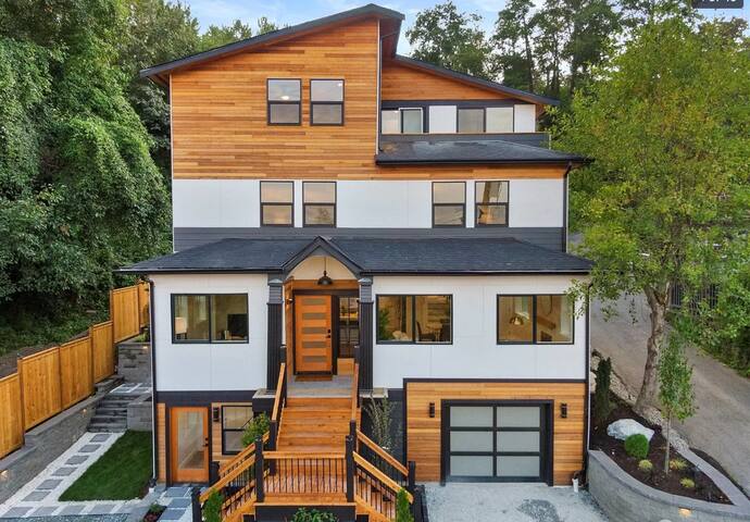 CityView by Urban Upscale (Main FL+3rd+PH w/ View) gallery image 2