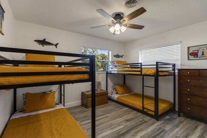 Deckhand's Quarters
