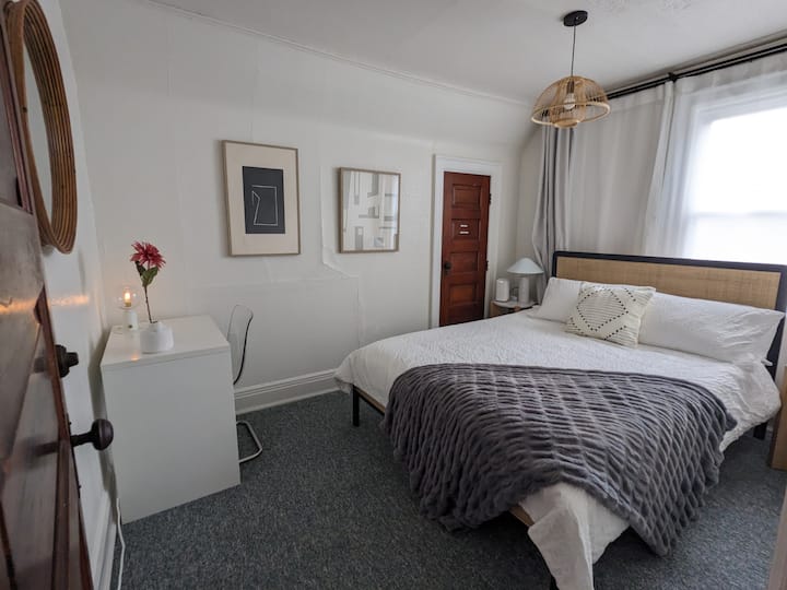 غرفة النوم 2